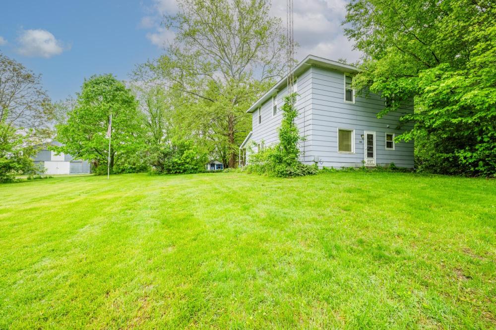 Currently Displayed Property Photo