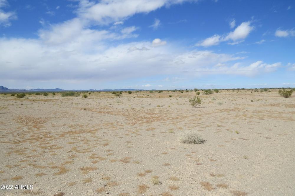 Currently Displayed Property Photo
