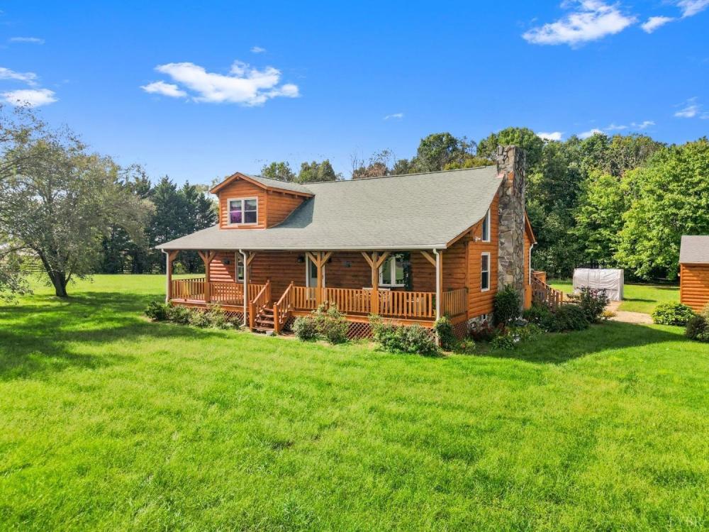 Currently Displayed Property Photo