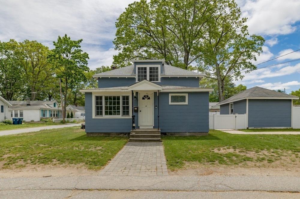 Currently Displayed Property Photo