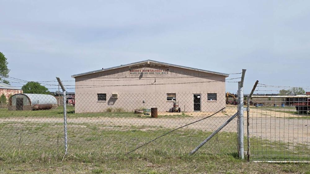 Currently Displayed Property Photo