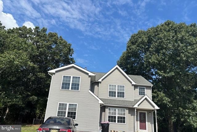 Currently Displayed Property Photo