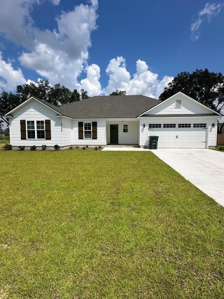 Currently Displayed Property Photo