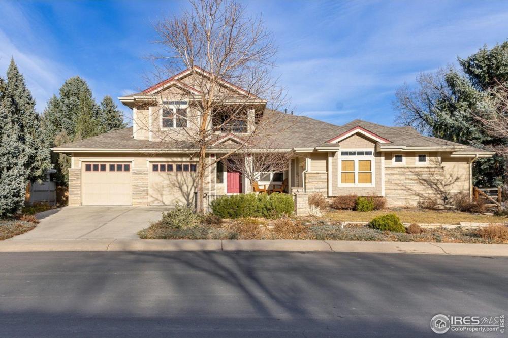 Currently Displayed Property Photo