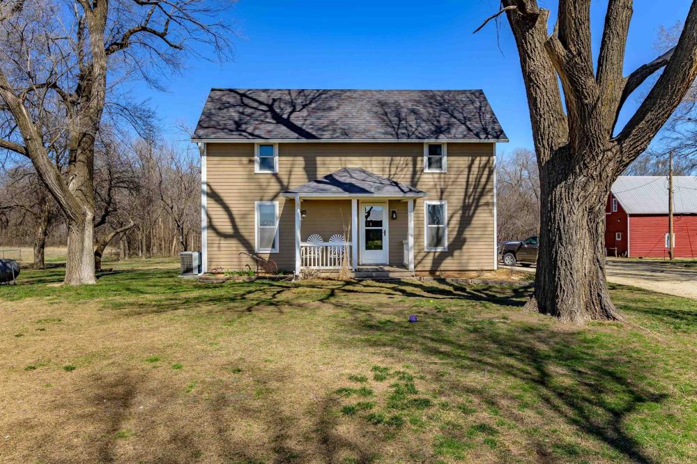 Currently Displayed Property Photo