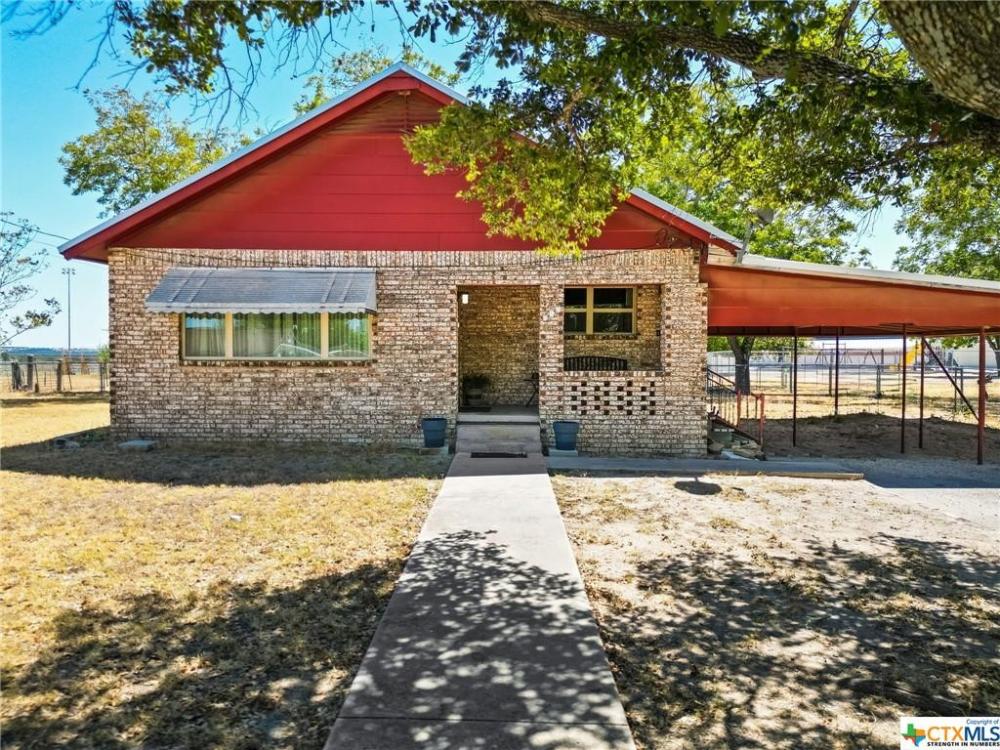 Currently Displayed Property Photo