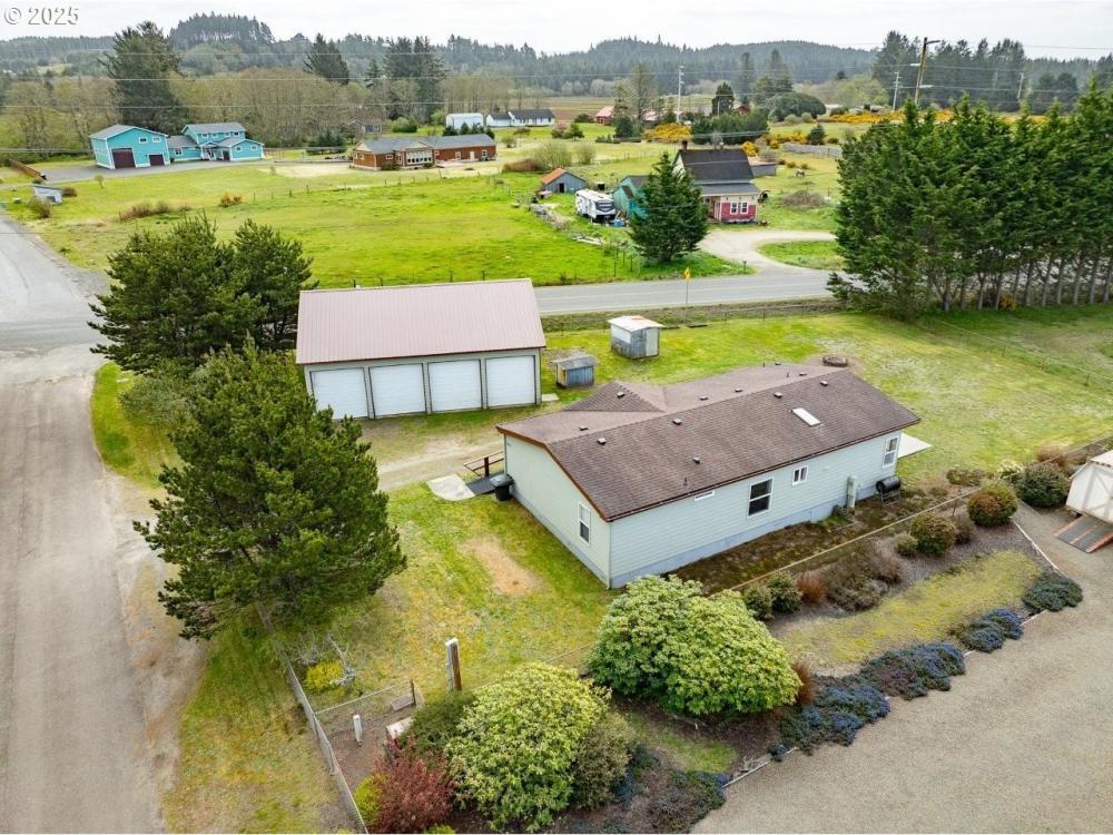 Currently Displayed Property Photo