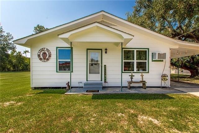Currently Displayed Property Photo