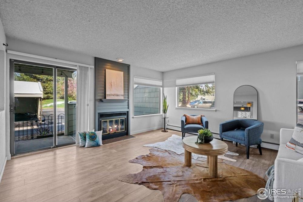 Currently Displayed Property Photo