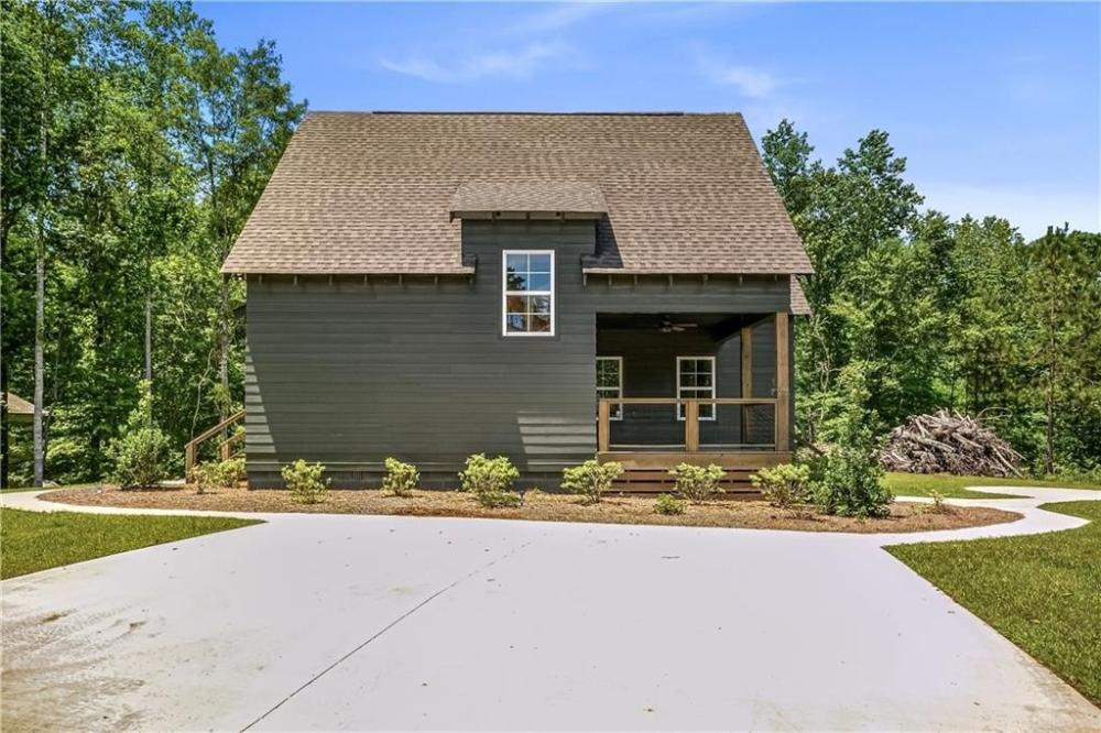 Currently Displayed Property Photo