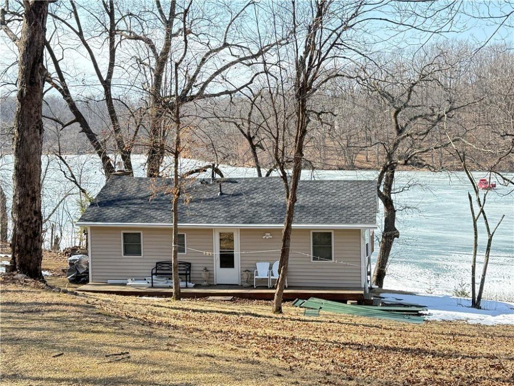 Currently Displayed Property Photo