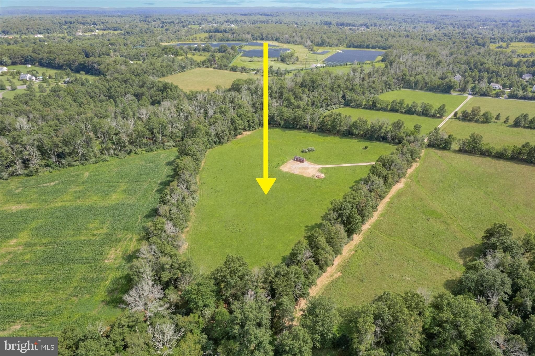 Currently Displayed Property Photo