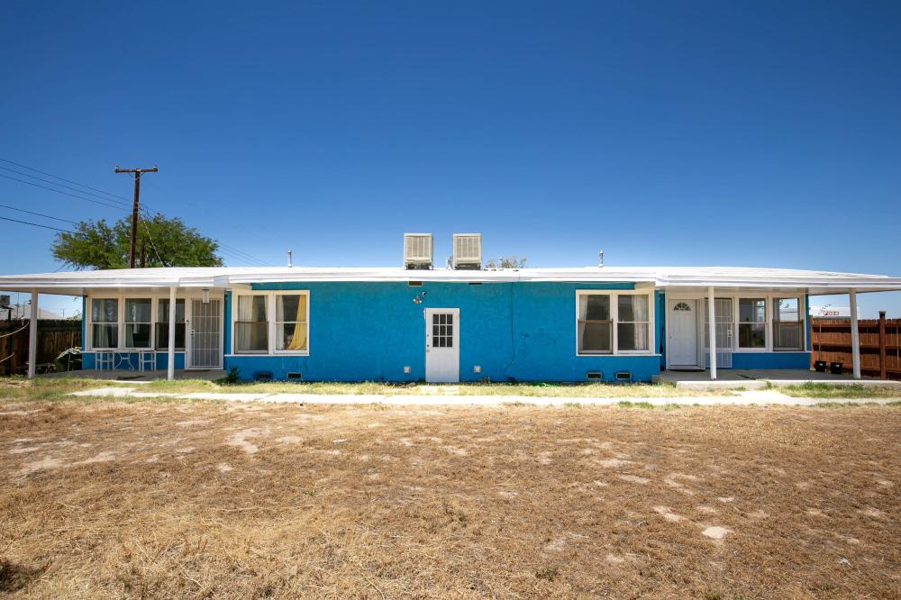 Currently Displayed Property Photo