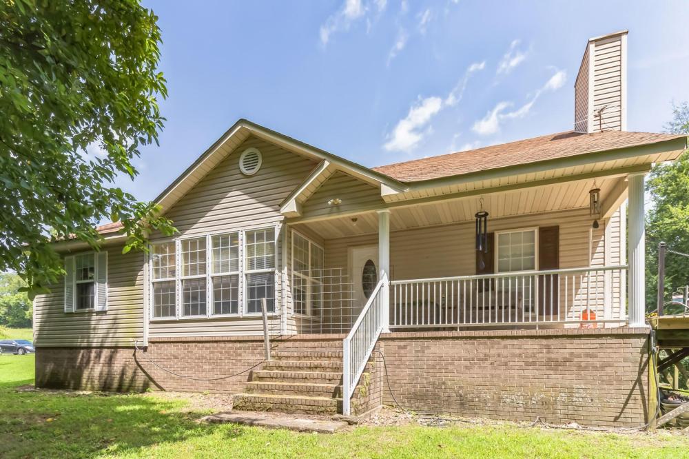 Currently Displayed Property Photo