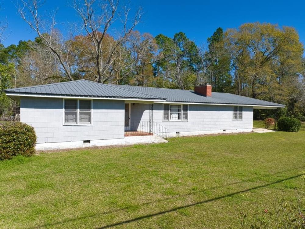 Currently Displayed Property Photo