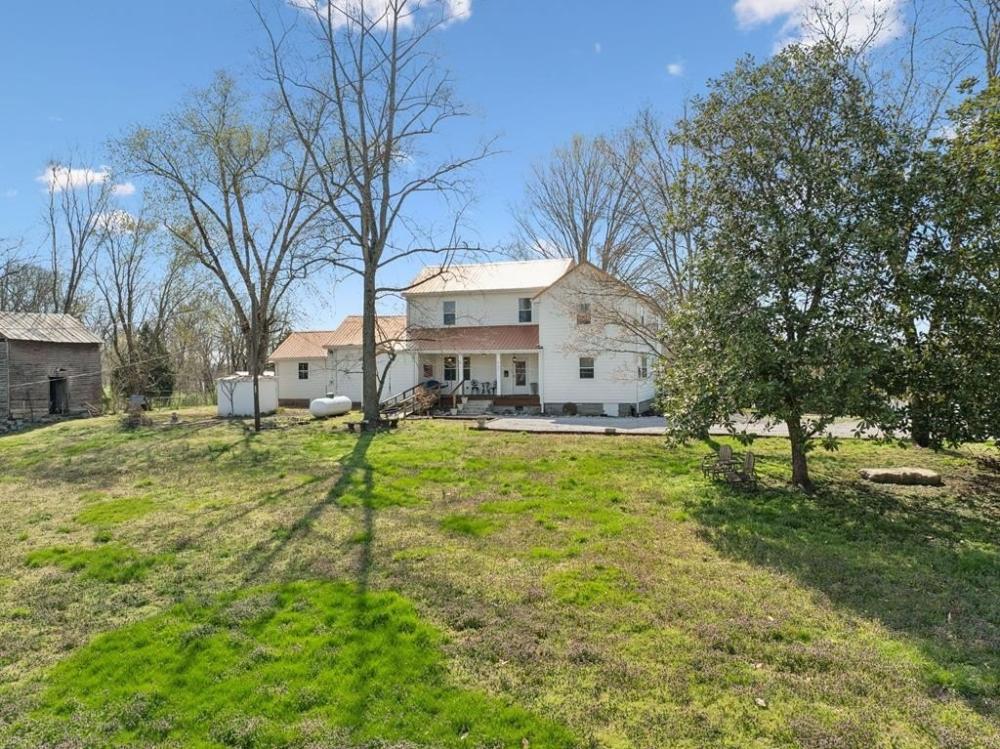 Currently Displayed Property Photo