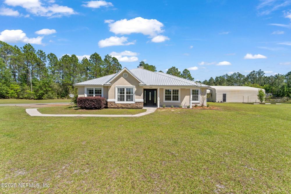 Currently Displayed Property Photo