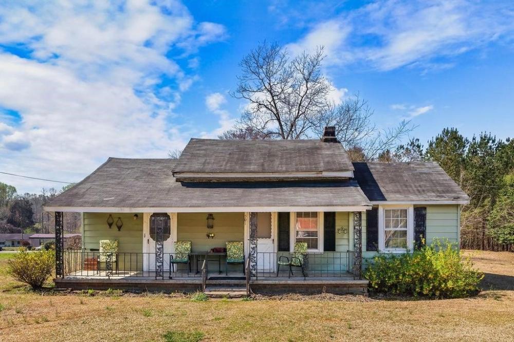 Currently Displayed Property Photo