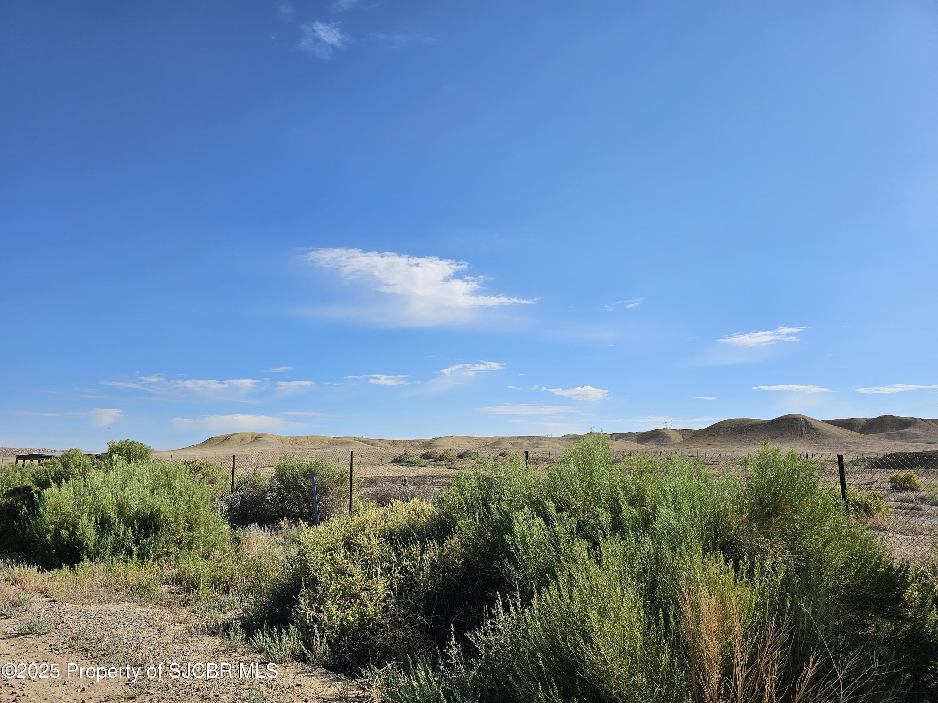 Currently Displayed Property Photo