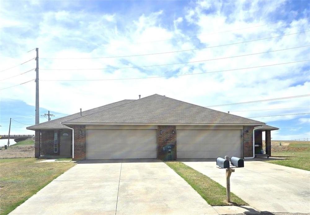 Currently Displayed Property Photo