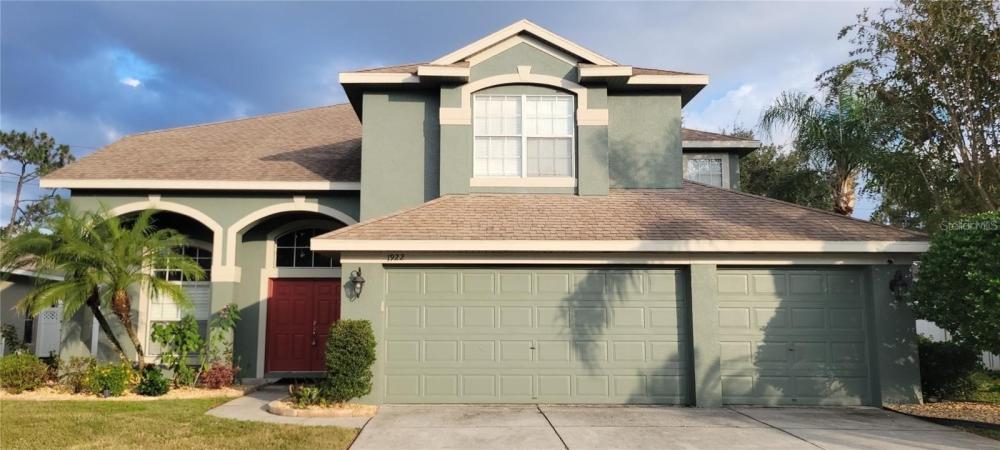 Currently Displayed Property Photo