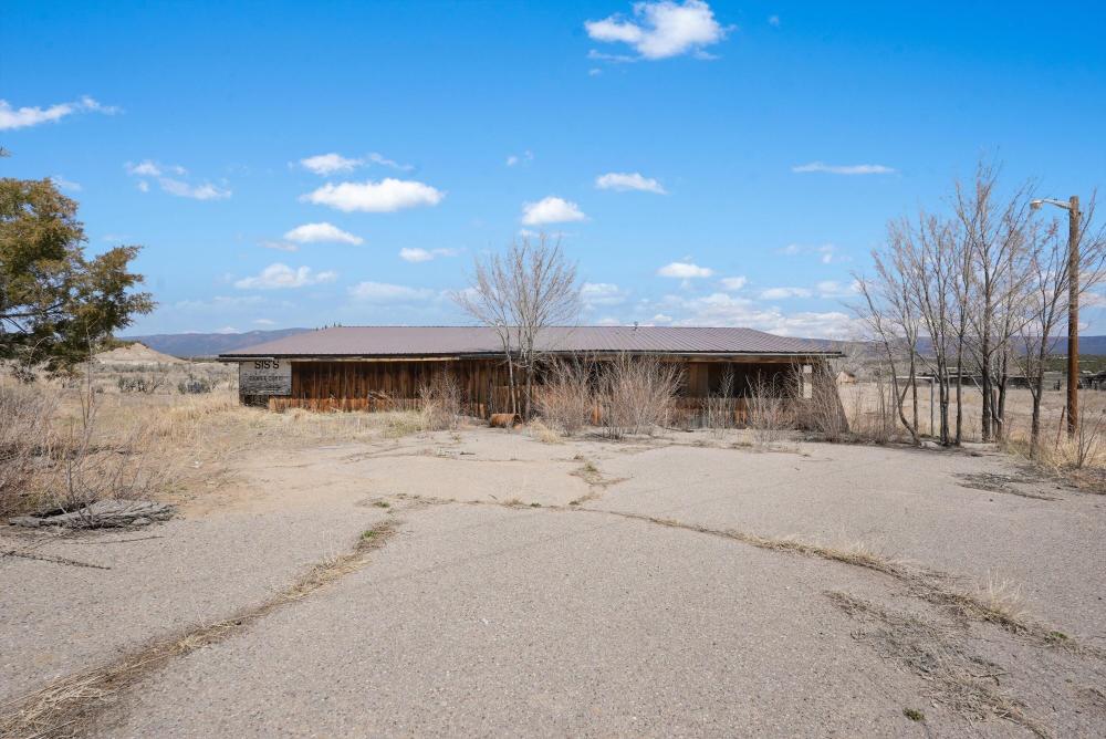 Currently Displayed Property Photo