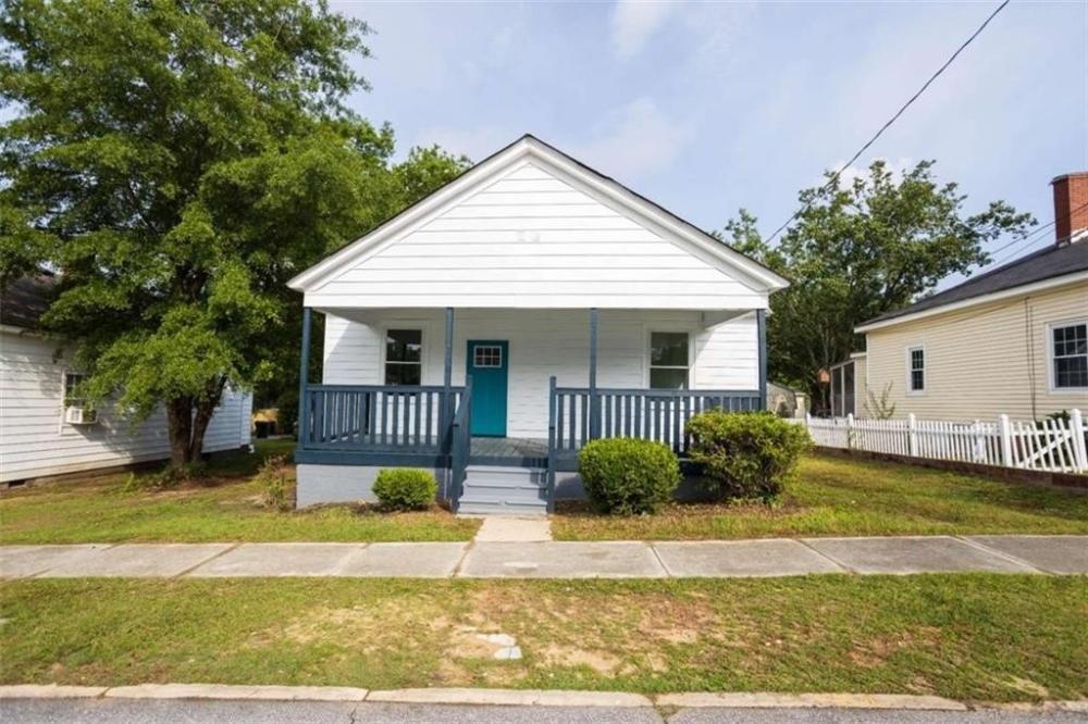 Currently Displayed Property Photo