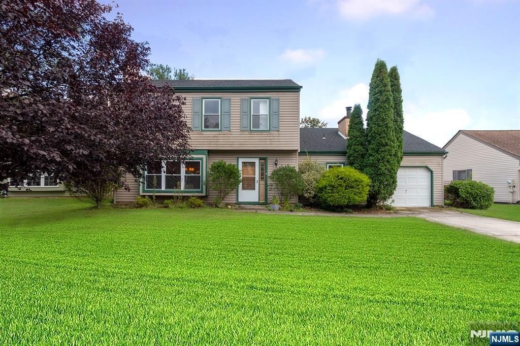 Currently Displayed Property Photo