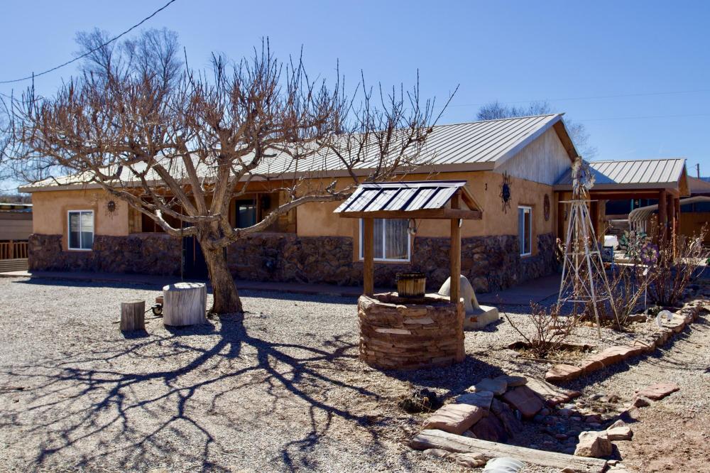 Currently Displayed Property Photo