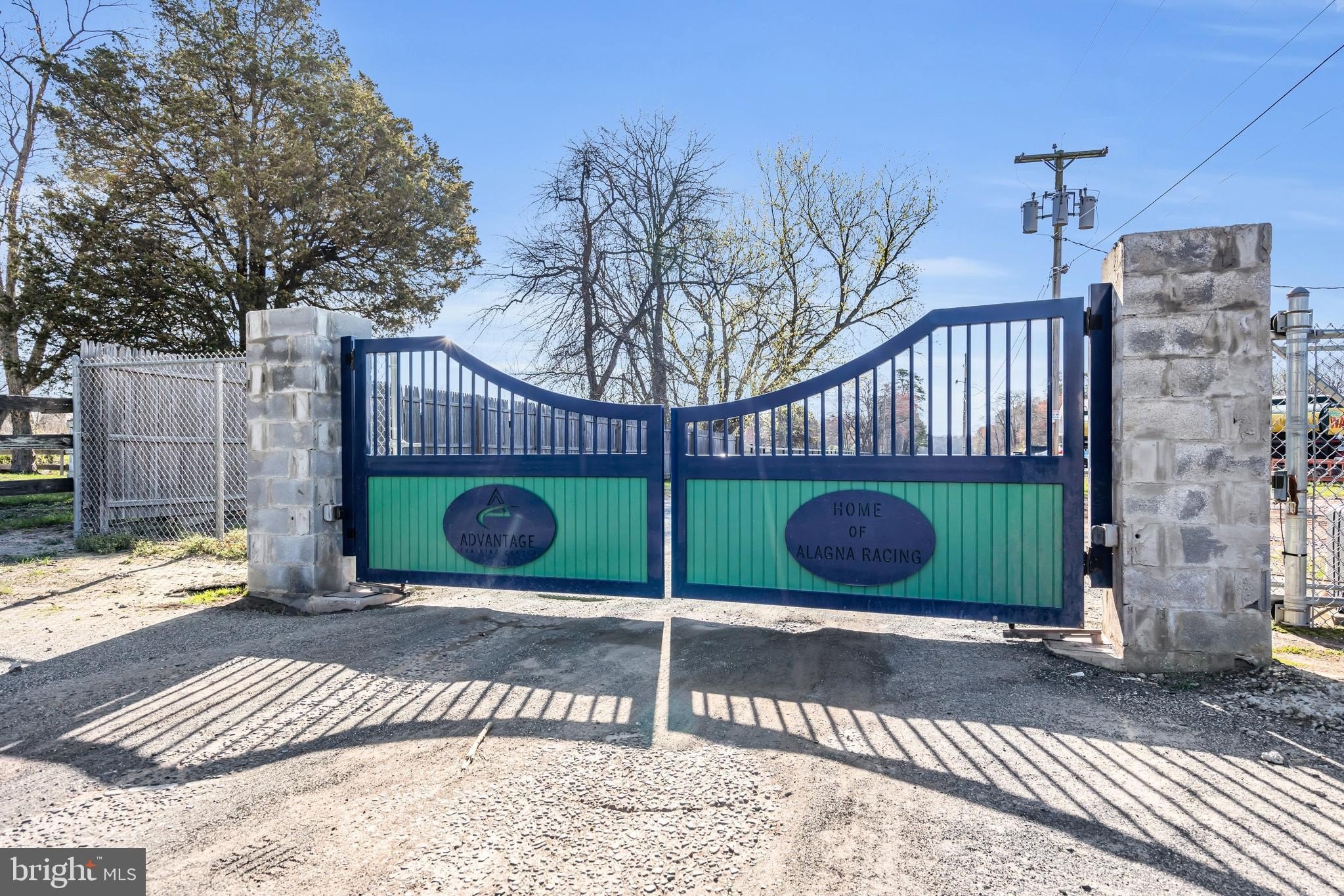 Currently Displayed Property Photo