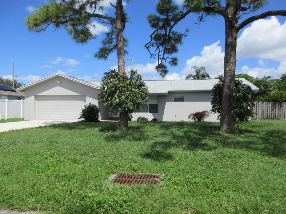 Currently Displayed Property Photo