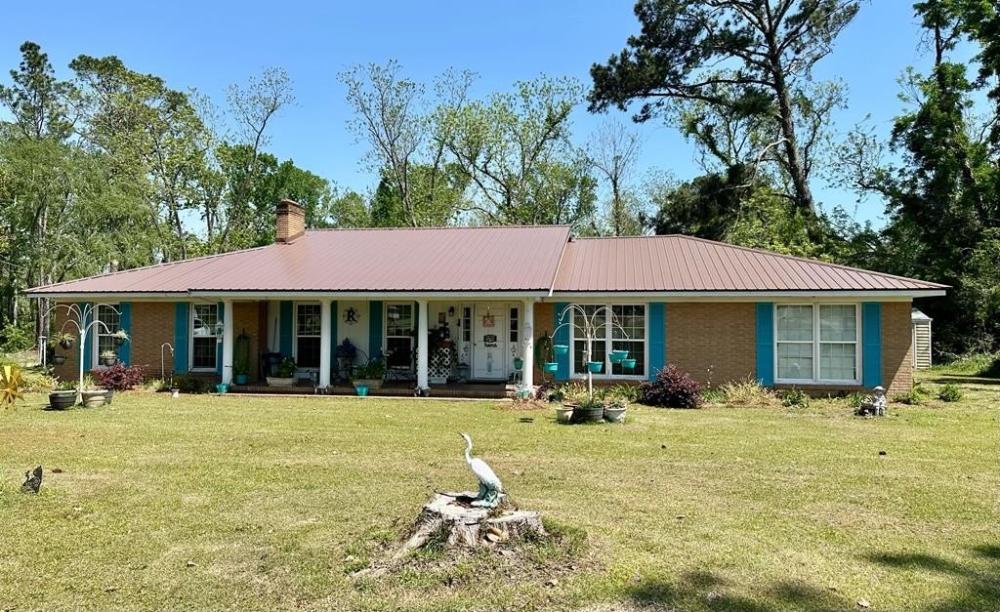 Currently Displayed Property Photo