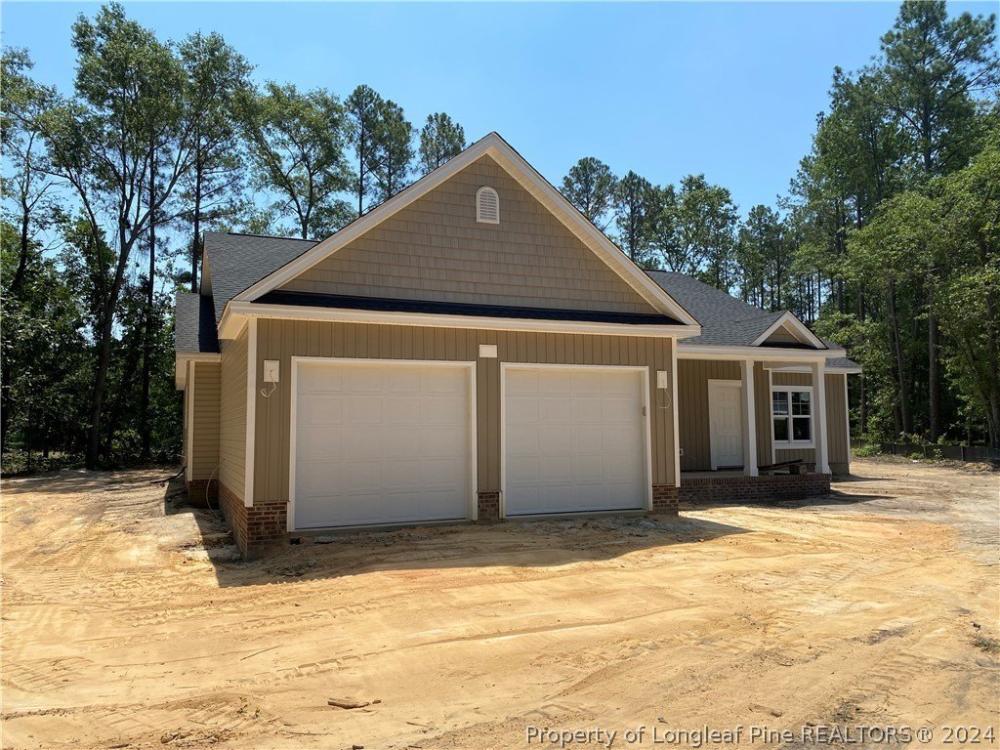 Currently Displayed Property Photo