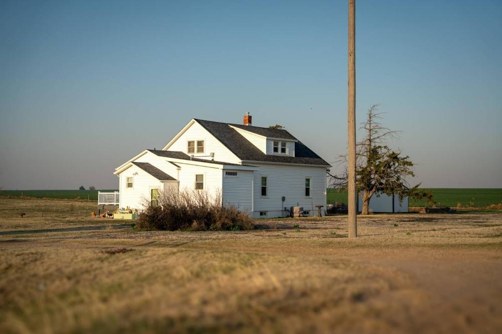 Currently Displayed Property Photo