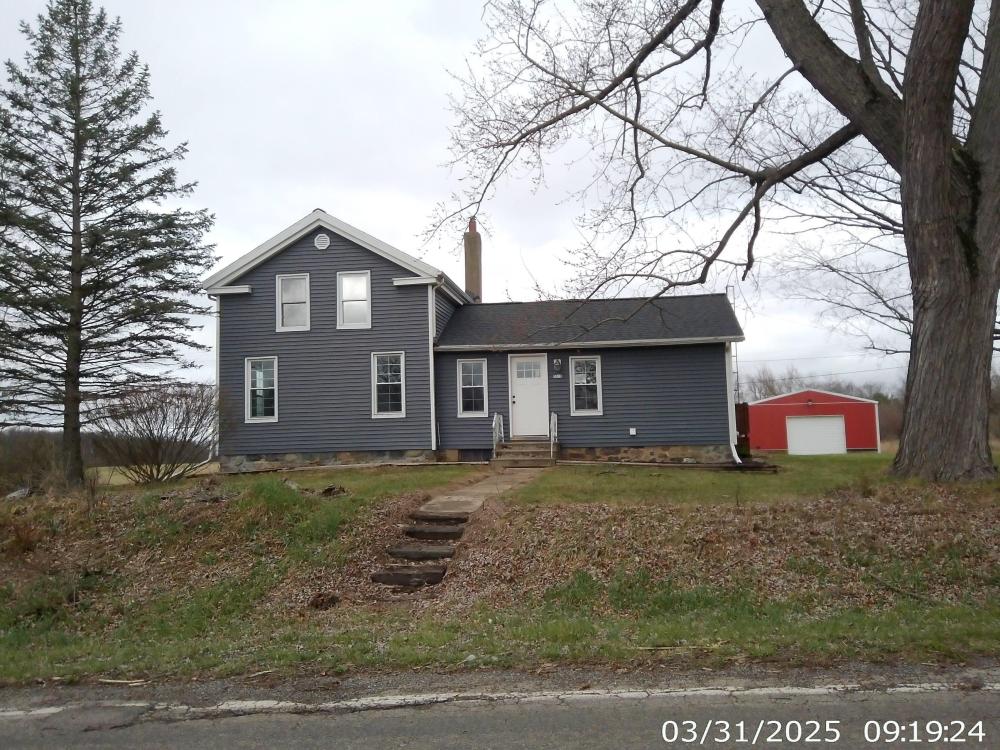 Currently Displayed Property Photo
