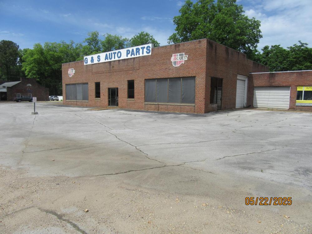 Currently Displayed Property Photo