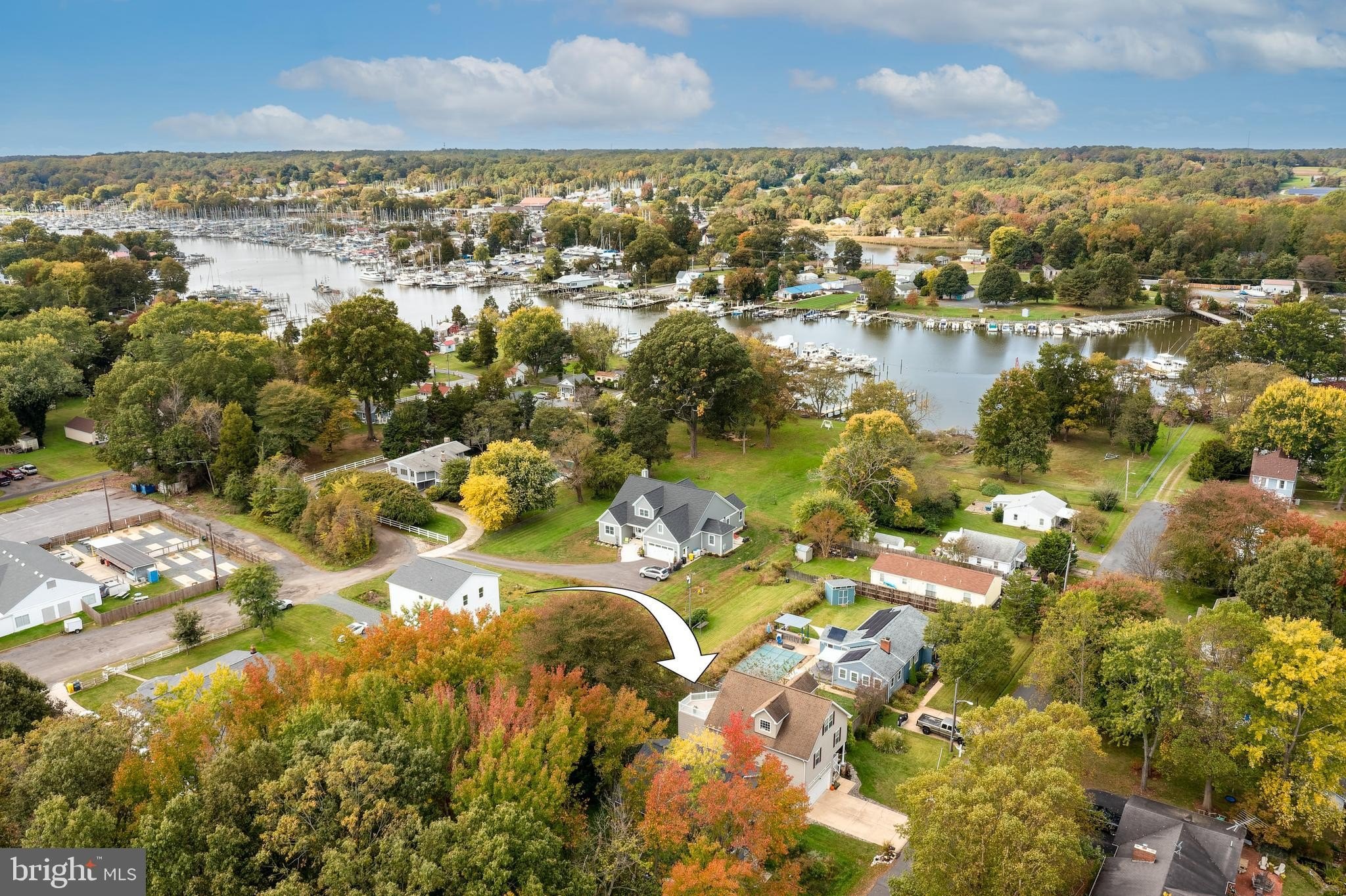 Currently Displayed Property Photo