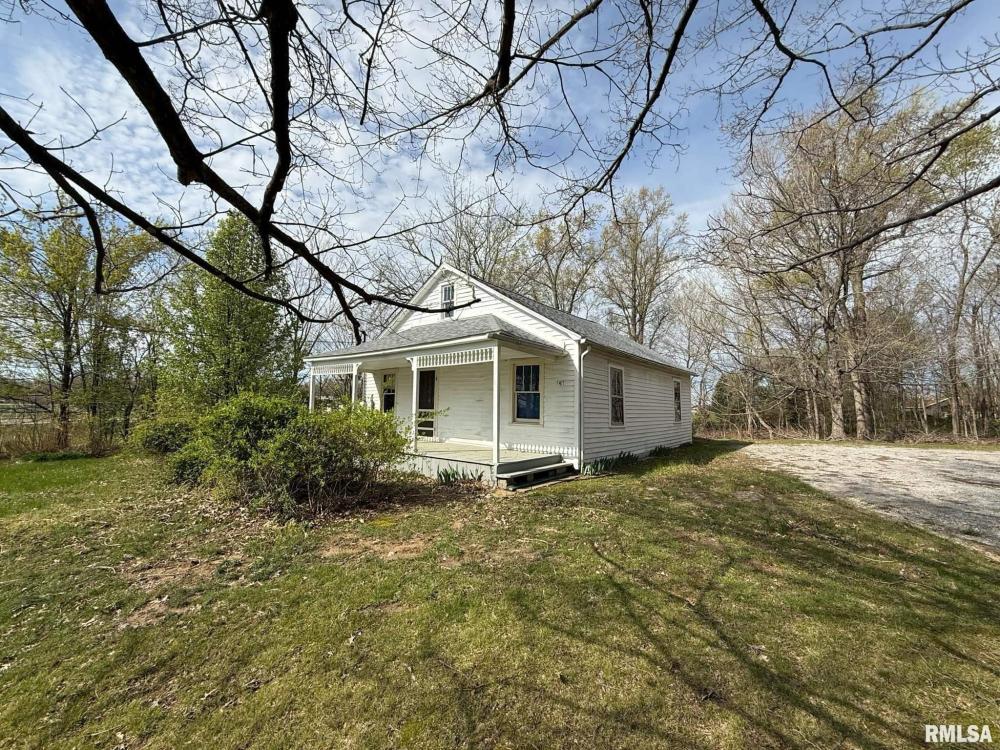 Currently Displayed Property Photo
