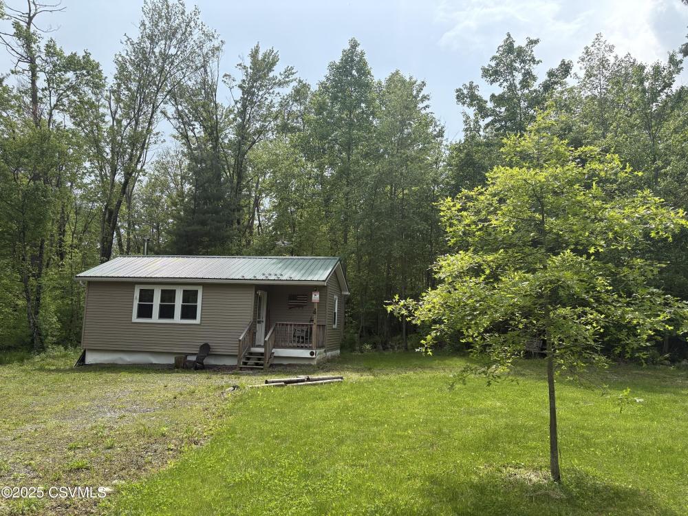 Currently Displayed Property Photo