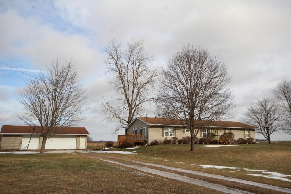 Currently Displayed Property Photo