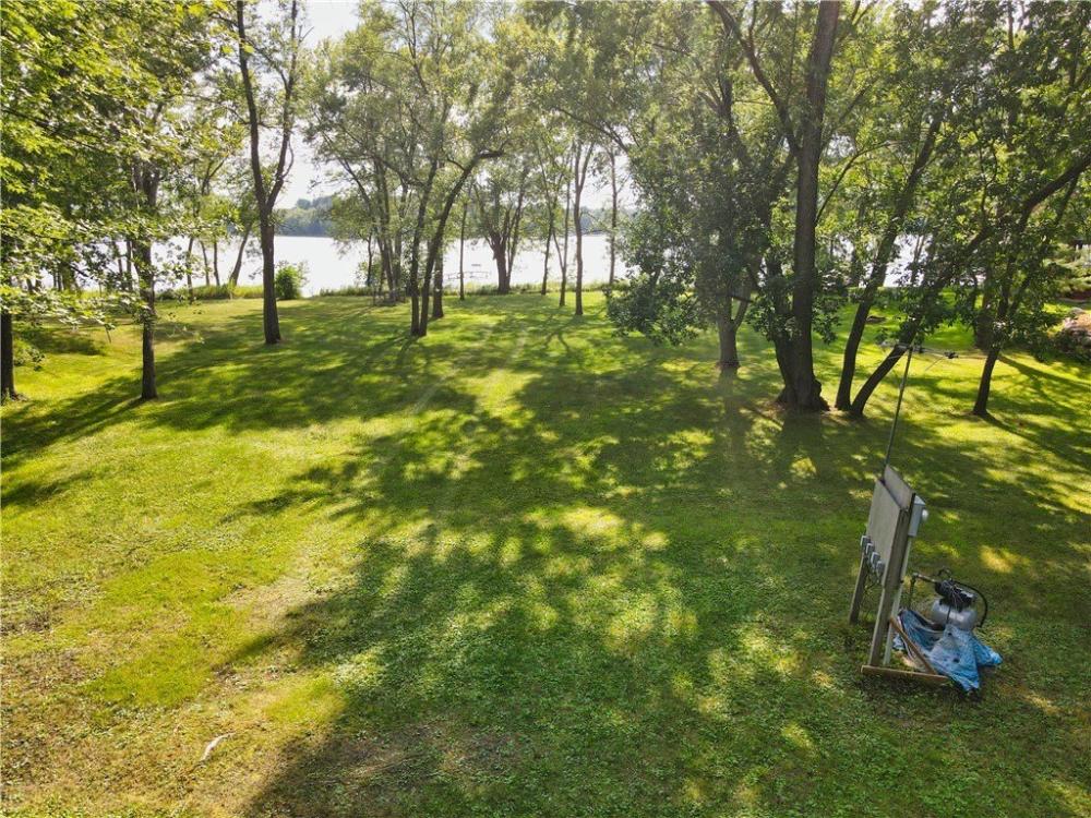Currently Displayed Property Photo