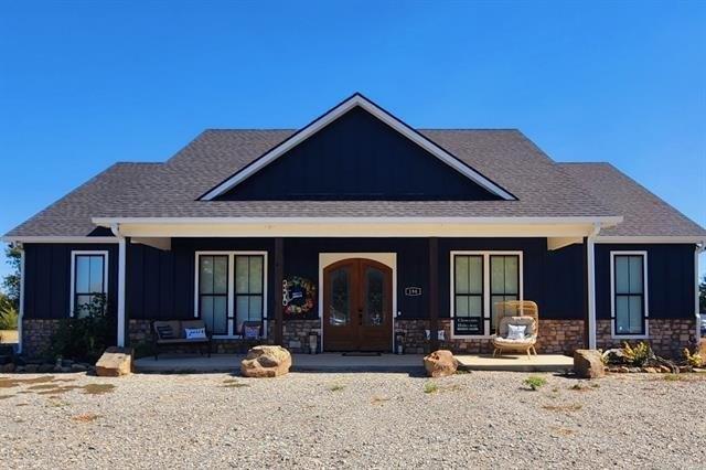 Currently Displayed Property Photo