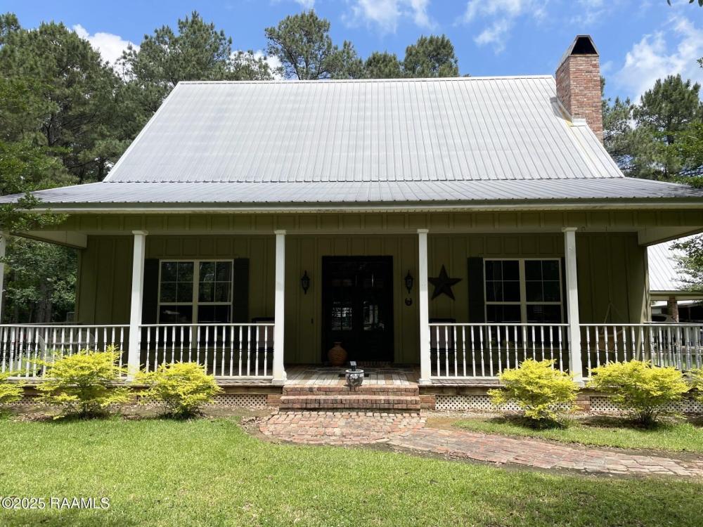 Currently Displayed Property Photo