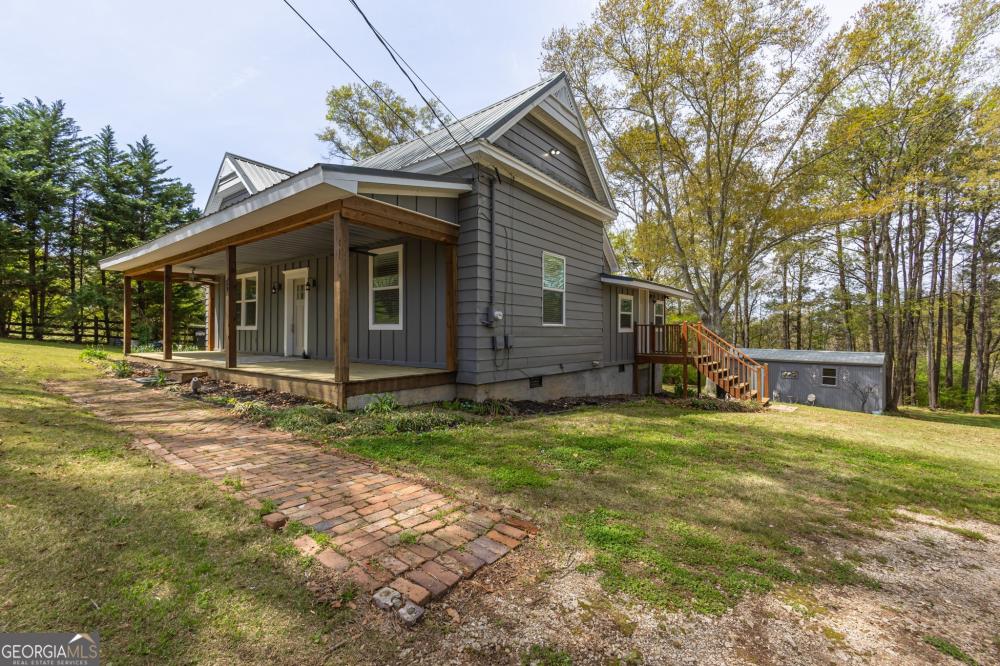 Currently Displayed Property Photo