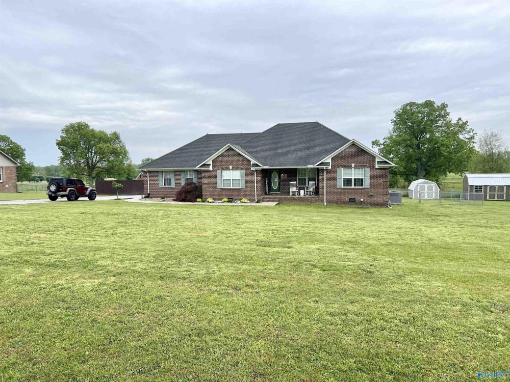 Currently Displayed Property Photo