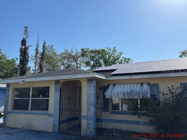Currently Displayed Property Photo