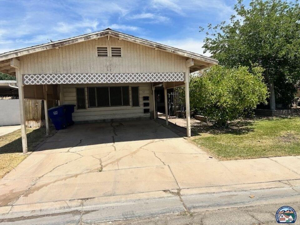 Currently Displayed Property Photo