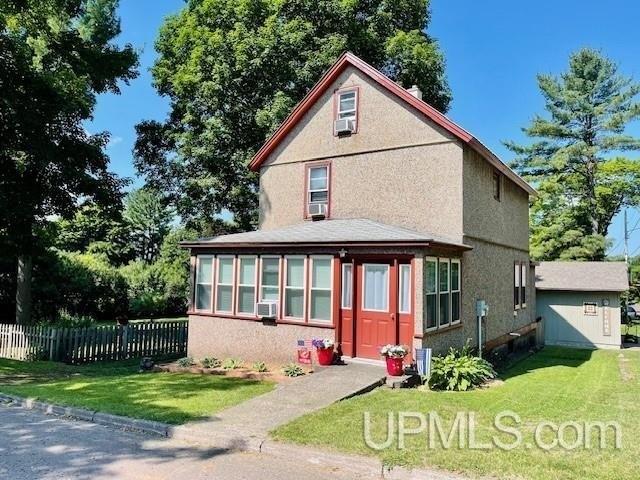 Currently Displayed Property Photo