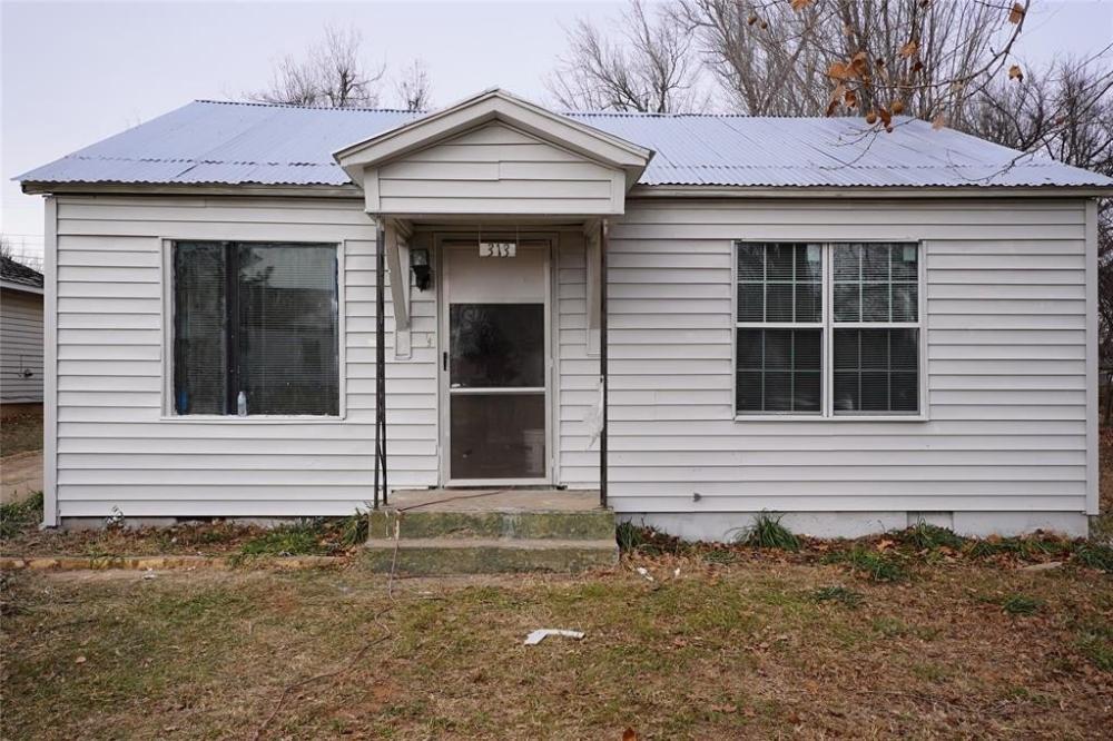 Currently Displayed Property Photo