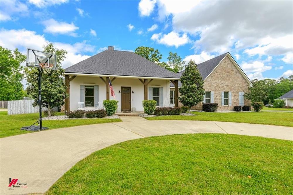 Currently Displayed Property Photo